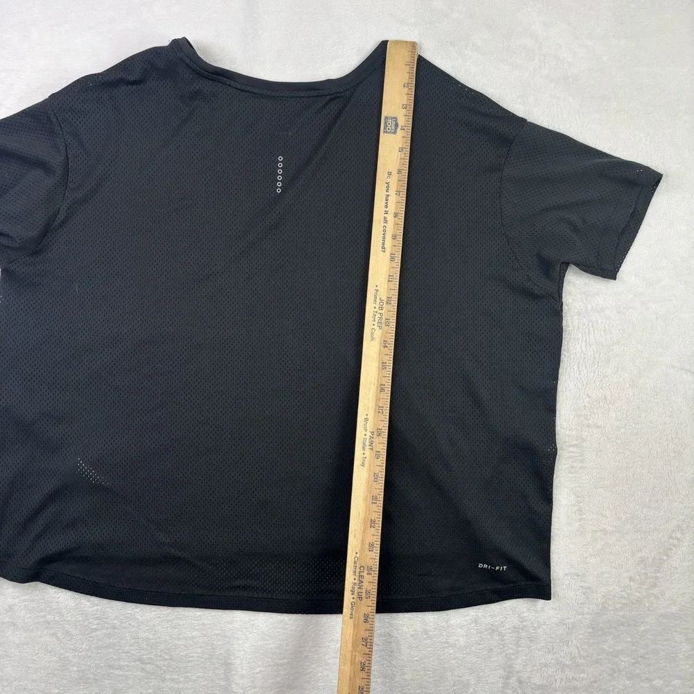 Nike Dri-FIt Running Black Short Sleeve Activewear Athletic Shirt Women's 2X